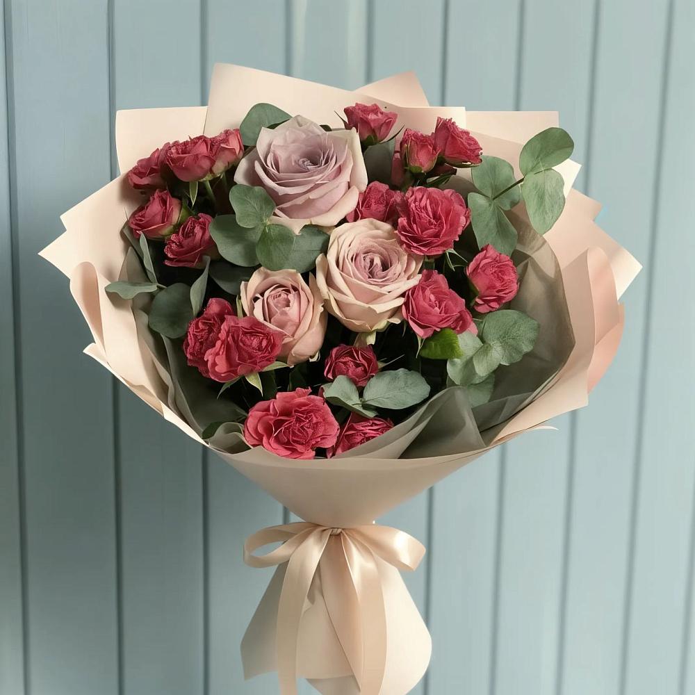Букет цветов из: Гвоздики и Розы в Кадникове