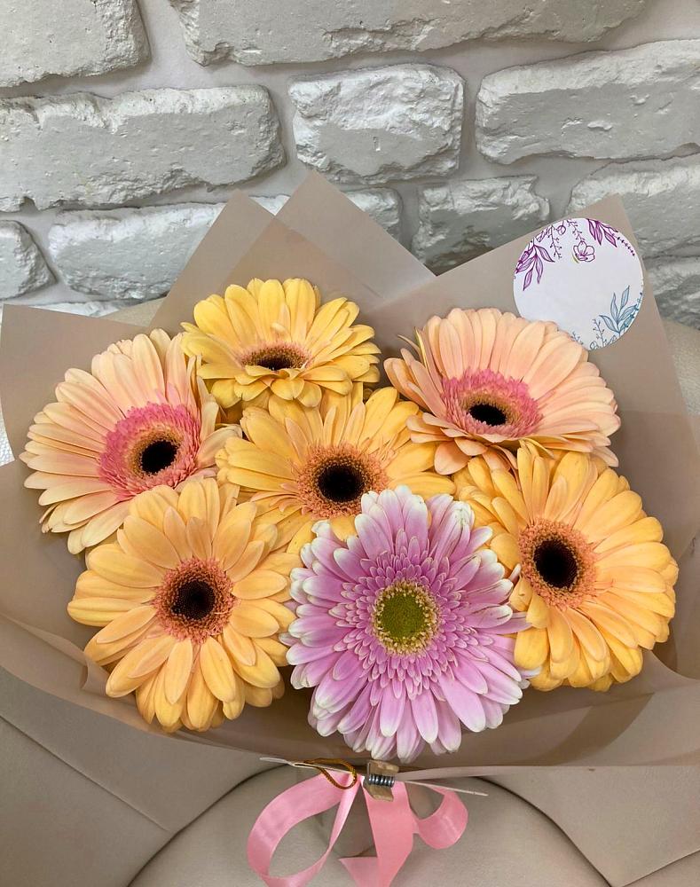 Букет цветов из: Герберы в Кадникове