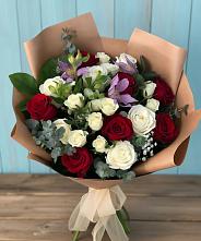 Букет цветов из:  Розы и Альстромерии в Кадникове