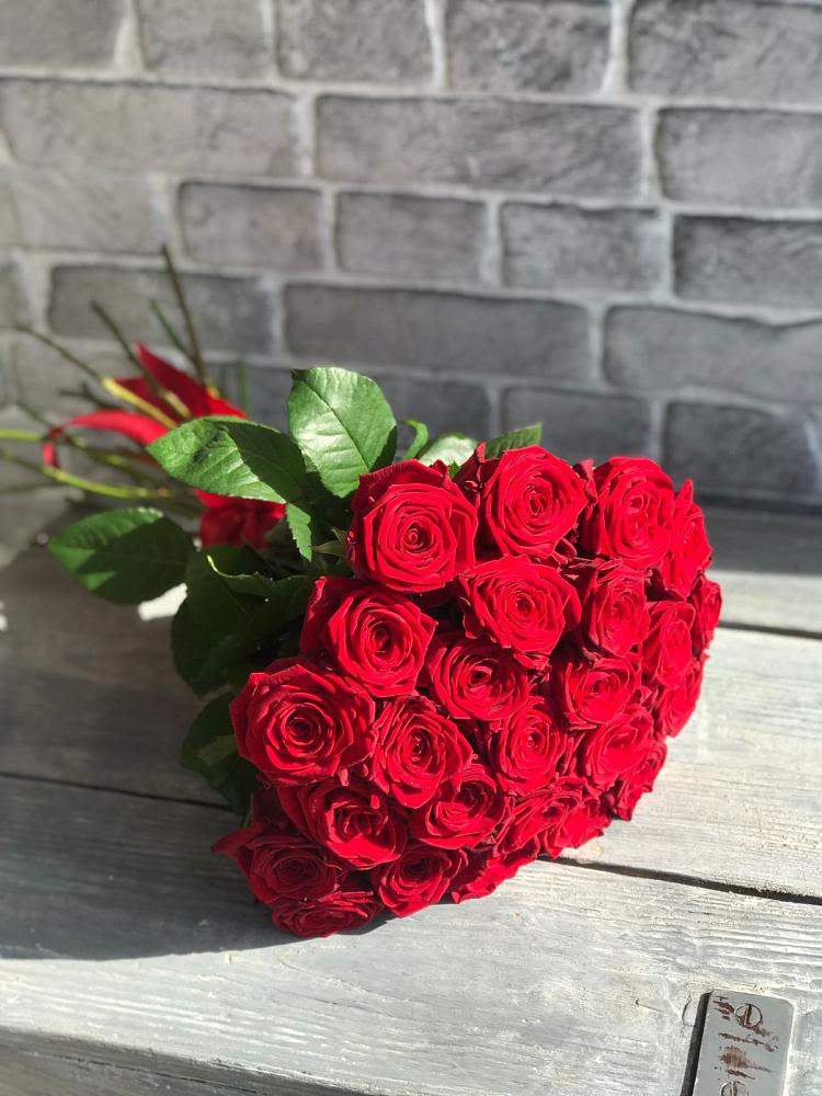 Букет Красные розы Фридом в Кадникове