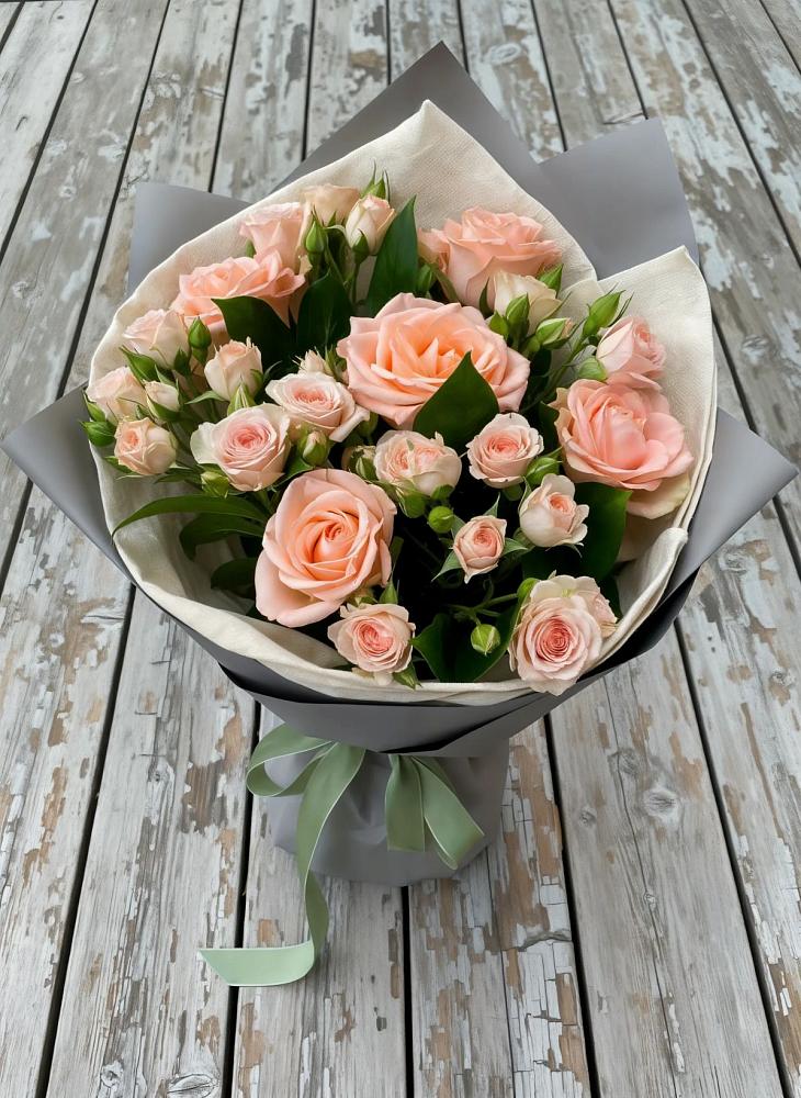 Букет цветов из: Розы в Кадникове