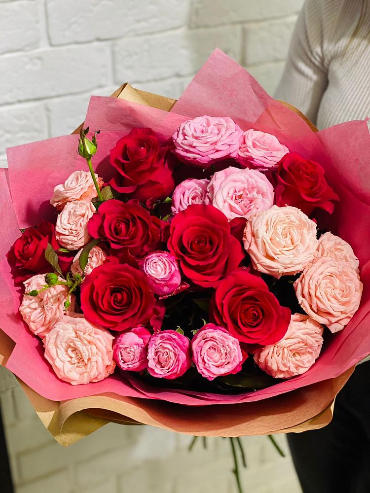 Букет цветов из: Розы в Кадникове