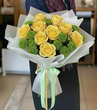 Букет цветов из:  Хризантемы и Розы в Кадникове