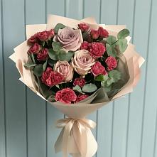 Букет цветов из:  Гвоздики и Розы в Кадникове